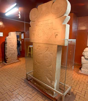 Conoce la zona arqueológica y el Museo Lítico de Pucará.
